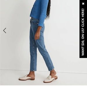 The Petite Mid-Rise Perfect Vintage Jeans